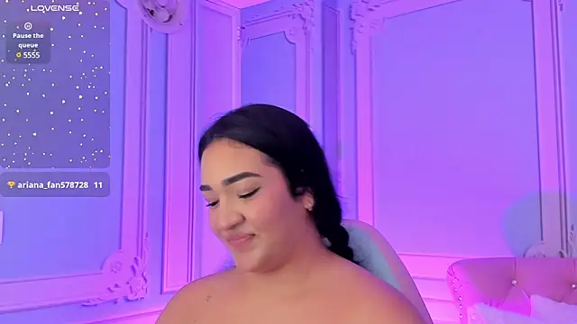 stefany duque1  online show from 12, 1, 2025