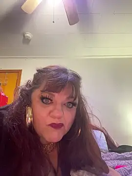 Luciouslouise72xh online show from 20, 11, 2025