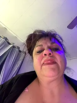 Luciouslouise72xh online show from 30, 11, 2025