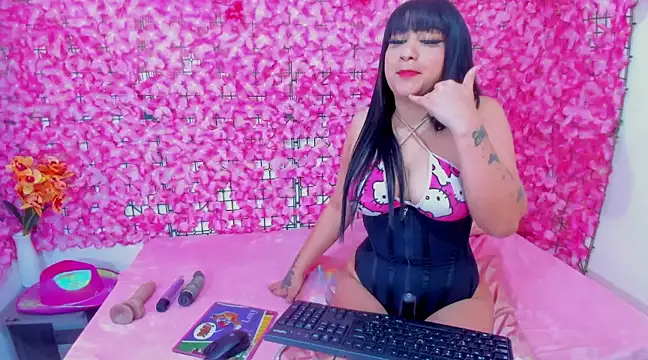 Lady Sweeetx69 online show from 6, 3, 2025