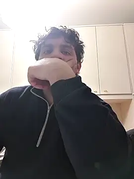 michemichemiche8 online show from 26, 2, 2025