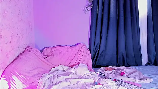 Snapshot of NattSumi chatting on 20, 12, 2025 NattSumi online show from 20, 12, 2025