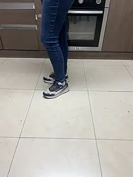 Snapshot of Gaby_kat chatting on 19, 11, 2025 Gaby kat online show from 19, 11, 2025