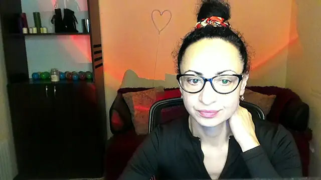 Arianasweety23 online show from 8, 1, 2025