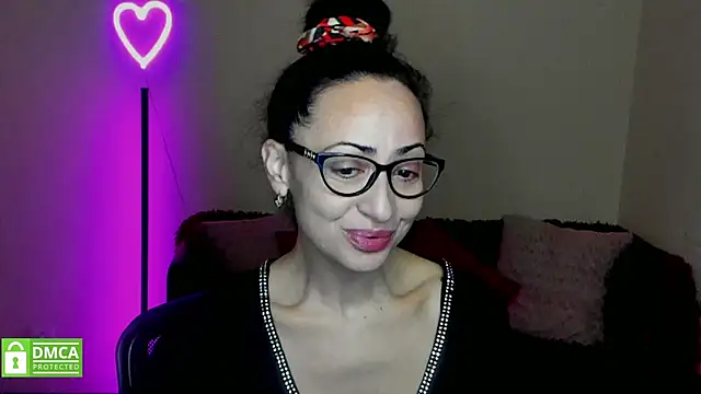 Arianasweety23 online show from 10, 2, 2025