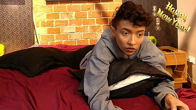 AntonAndSofii online show from 6, 1, 2025