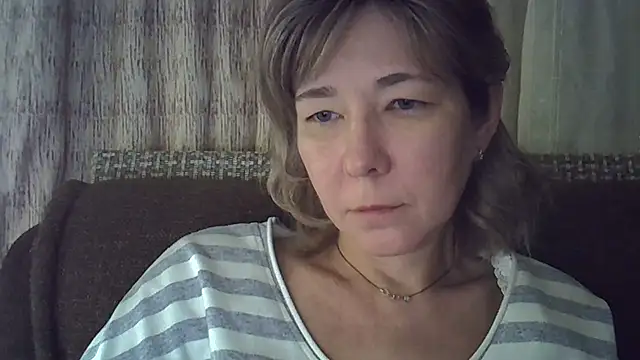 EllaJohnsonX online show from 12, 1, 2025