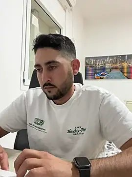 Snapshot of luffykingofpirets chatting on 10, 1, 2025 luffykingofpirets online show from 10, 1, 2025