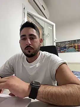 Snapshot of luffykingofpirets chatting on 3, 2, 2025 luffykingofpirets online show from 3, 2, 2025