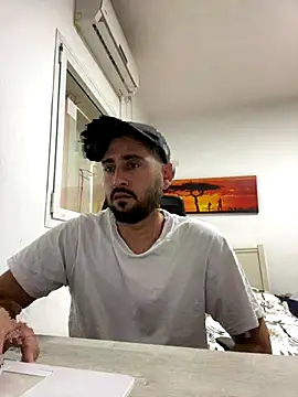 Snapshot of luffykingofpirets chatting on 9, 11, 2025 luffykingofpirets online show from 9, 11, 2025