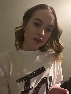 Snapshot of KiraMyers chatting on 26, 1, 2025 KiraMyers online show from 26, 1, 2025