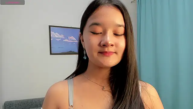 Snapshot of Maekko chatting on 8, 10, 2025 Maekko online show from 8, 10, 2025