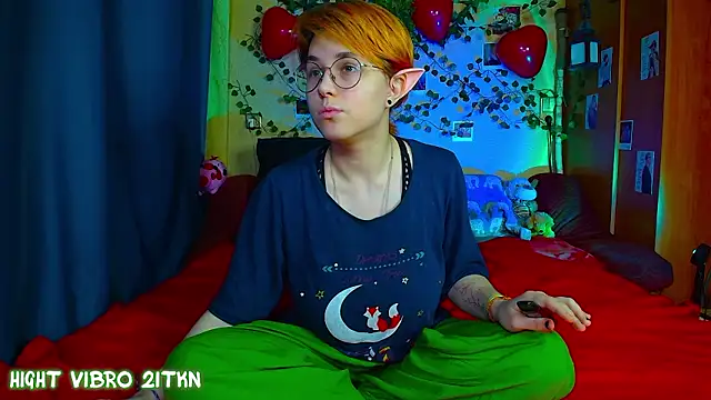 TrickyKitsune online show from 2, 3, 2026