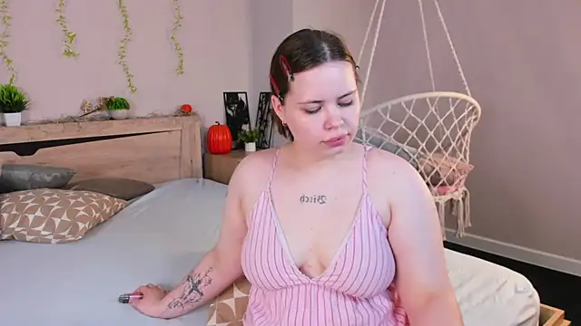 EricaElliott online show from 27, 6, 2026