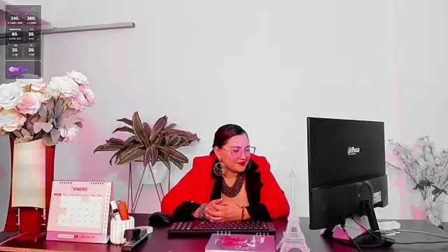 Snapshot of LunaPleasure chatting on 9, 3, 2026 LunaPleasure online show from 9, 3, 2026