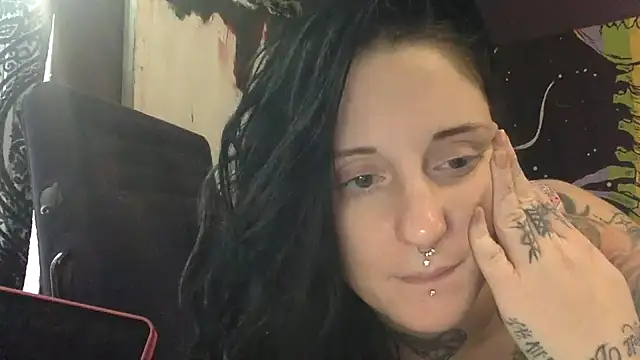 Snapshot of Eden_Darkskye chatting on 31, 12, 2024 Eden Darkskye online show from 31, 12, 2024