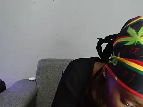 xxSexyTalia28 online show from 23, 10, 2025