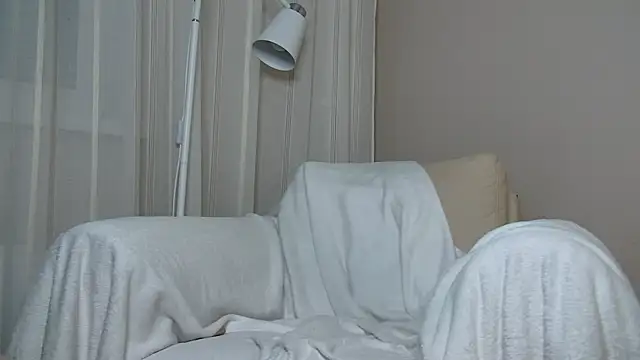 Astoriamilano online show from 7, 2, 2025