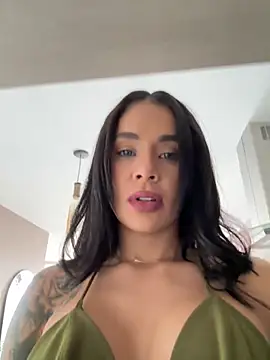 Snapshot of Karol_Towers chatting on 4, 1, 2025 Karol Towers online show from 4, 1, 2025