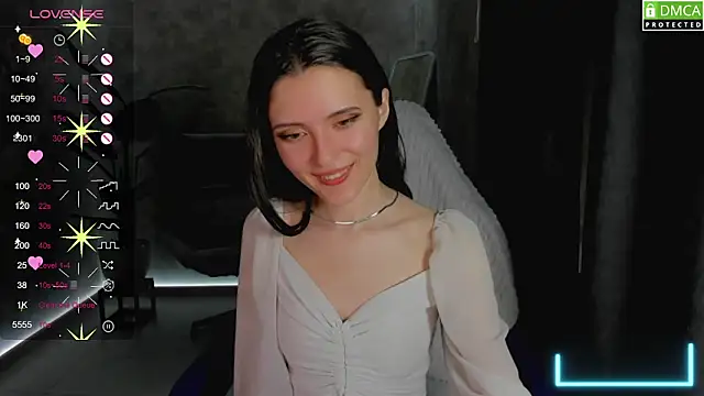 Snapshot of niki_cutes chatting on 4, 3, 2025 niki cutes online show from 4, 3, 2025
