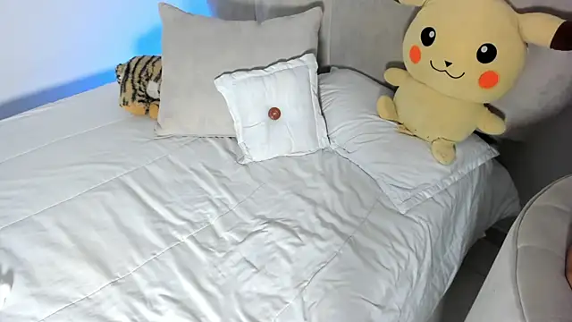 rachaeldeckard   online show from 24, 1, 2025