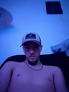 Snapshot of charmingHWC chatting on 4, 2, 2025 charmingHWC online show from 4, 2, 2025