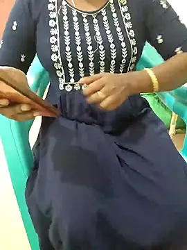 Snapshot of Tamil_roja69 chatting on 30, 12, 2024 Tamil roja69 online show from 30, 12, 2024