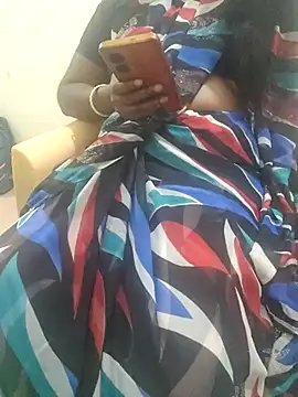 Snapshot of Tamil_roja69 chatting on 19, 2, 2025 Tamil roja69 online show from 19, 2, 2025