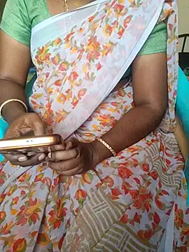 Snapshot of Tamil_roja69 chatting on 7, 3, 2025 Tamil roja69 online show from 7, 3, 2025