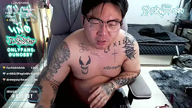 Snapshot of fxckwituno chatting on 10, 3, 2025 fxckwituno online show from 10, 3, 2025