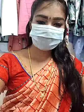 Snapshot of meena_27 chatting on 1, 2, 2025 meena 27 online show from 1, 2, 2025