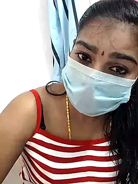 Snapshot of meena_27 chatting on 6, 2, 2025 meena 27 online show from 6, 2, 2025