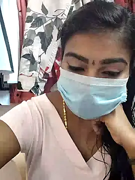 Snapshot of meena_27 chatting on 7, 2, 2025 meena 27 online show from 7, 2, 2025