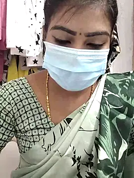 Snapshot of meena_27 chatting on 14, 2, 2025 meena 27 online show from 14, 2, 2025