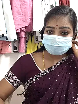 Snapshot of meena_27 chatting on 15, 2, 2025 meena 27 online show from 15, 2, 2025