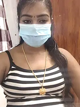 Snapshot of meena_27 chatting on 3, 3, 2025 meena 27 online show from 3, 3, 2025