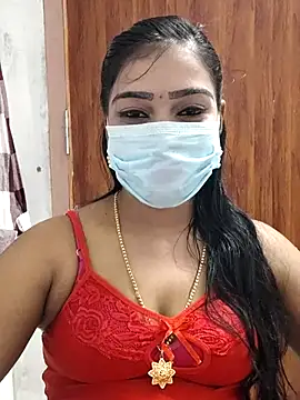 Snapshot of meena_27 chatting on 10, 3, 2025 meena 27 online show from 10, 3, 2025
