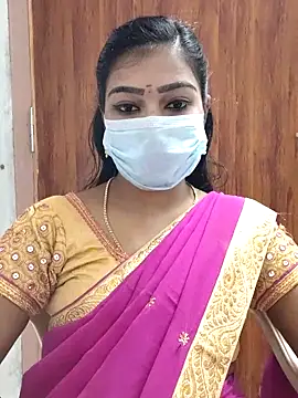Snapshot of meena_27 chatting on 11, 3, 2025 meena 27 online show from 11, 3, 2025