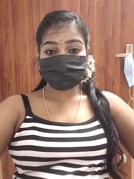 Snapshot of meena_27 chatting on 13, 3, 2025 meena 27 online show from 13, 3, 2025