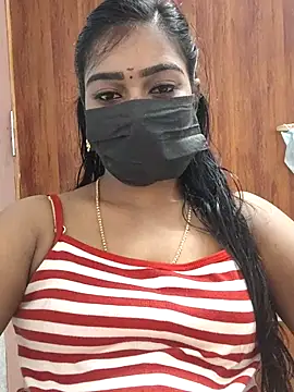 Snapshot of meena_27 chatting on 19, 3, 2025 meena 27 online show from 19, 3, 2025