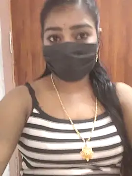 Snapshot of meena_27 chatting on 23, 3, 2025 meena 27 online show from 23, 3, 2025