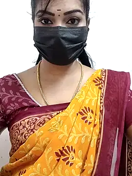 Snapshot of meena_27 chatting on 22, 9, 2025 meena 27 online show from 22, 9, 2025
