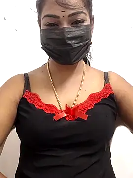 Snapshot of meena_27 chatting on 15, 10, 2025 meena 27 online show from 15, 10, 2025