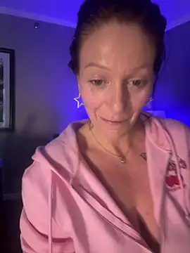 Snapshot of AlessasRoom chatting on 23, 2, 2026 AlessasRoom online show from 23, 2, 2026