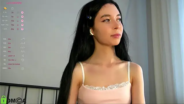 LittleOriana online show from 2, 10, 2025