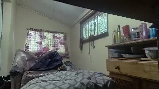 Snapshot of poesnuus999 chatting on 23, 9, 2025 poesnuus999 online show from 23, 9, 2025