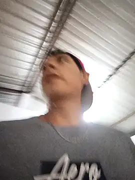 Snapshot of elmazitogrande chatting on 27, 12, 2024 elmazitogrande online show from 27, 12, 2024