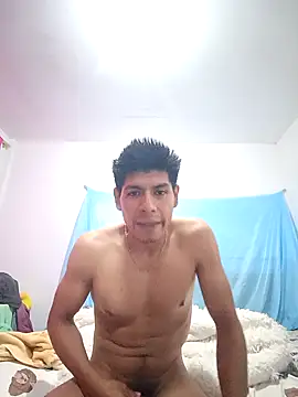 Snapshot of elmazitogrande chatting on 17, 10, 2025 elmazitogrande online show from 17, 10, 2025