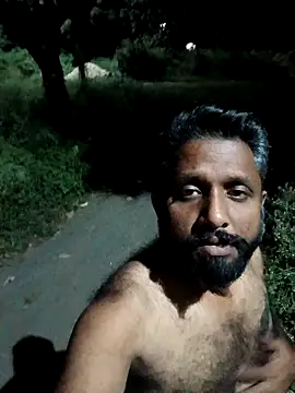 Snapshot of carria_homes chatting on 18, 10, 2025 carria homes online show from 18, 10, 2025