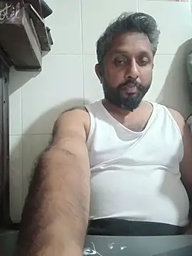 Snapshot of carria_homes chatting on 7, 1, 2026 carria homes online show from 7, 1, 2026